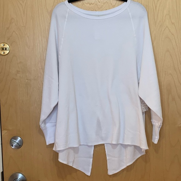 Free People Amelia Oversized Long-sleeve Top - Picture 3 of 11